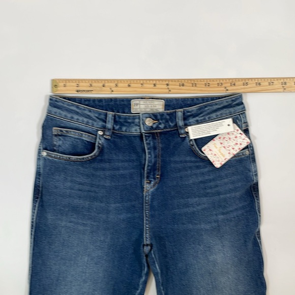 Free People Jeans Size 30 NWT High Rise Flare Crop Denim - Picture 4 of 10